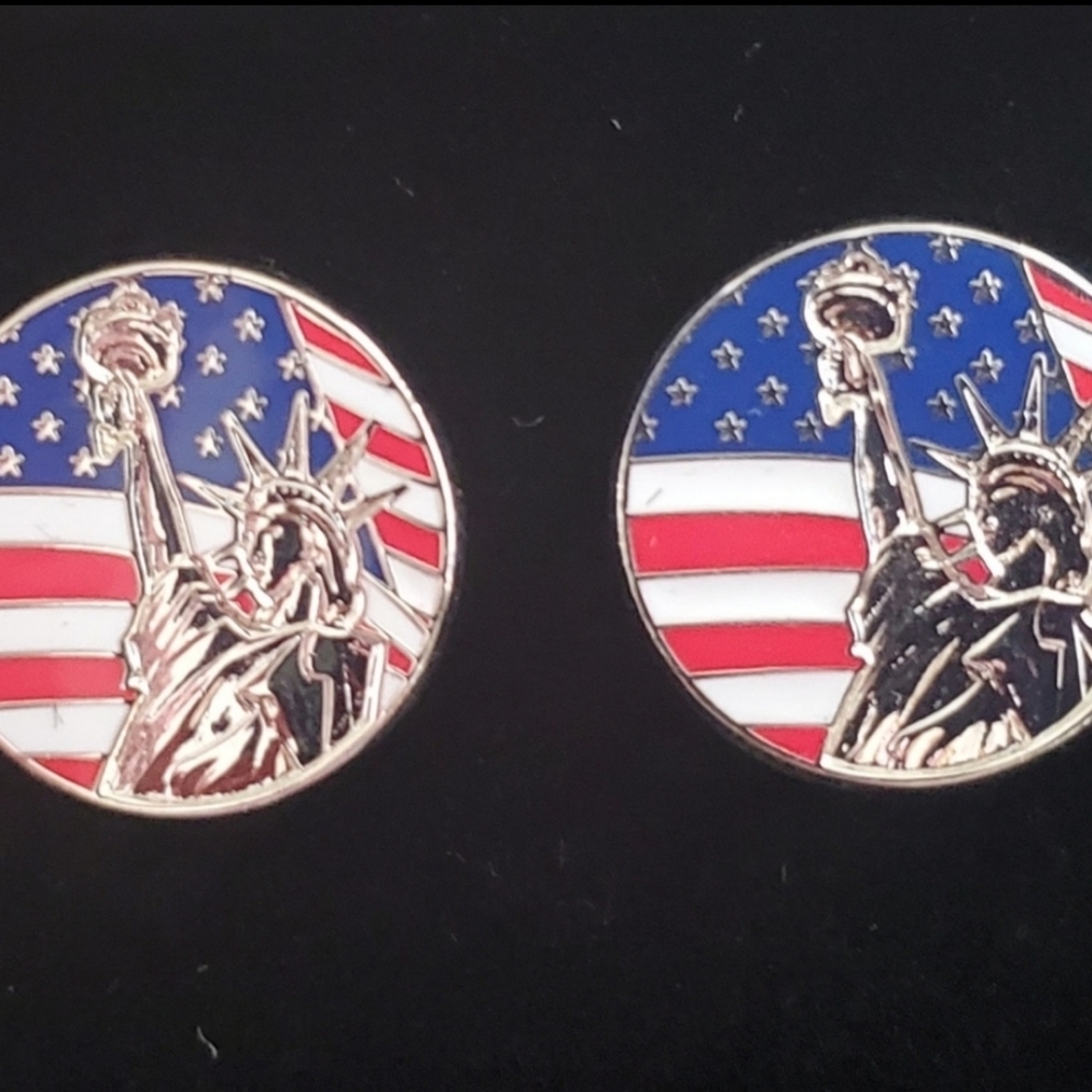 Lady Liberty and blue swirl cuff links